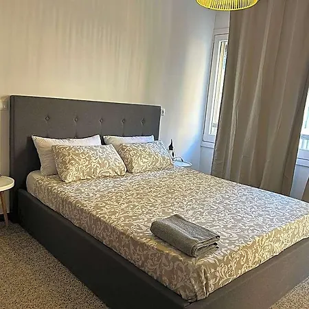 Hotel Zoo Loco Girona