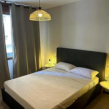 Zoo Loco Hotel