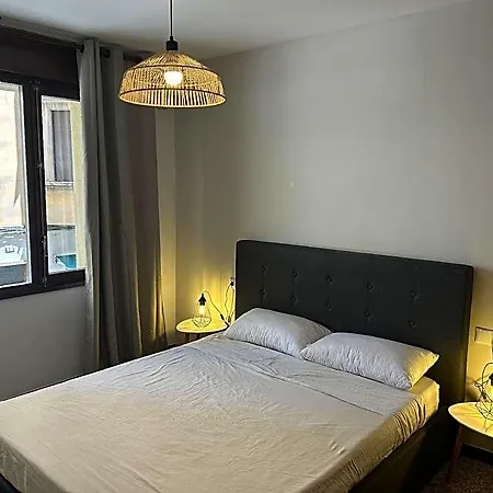 Hotel Zoo Loco Girona